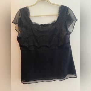 Alfani blouse. Used and excellent condition.